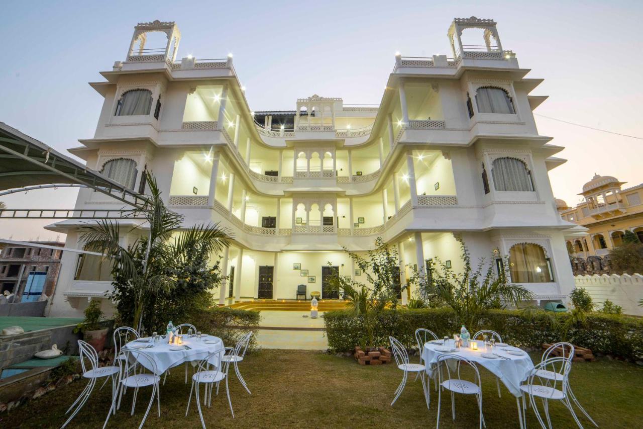 Sai Palace Hotel อุเดเปอร์ ภายนอก รูปภาพ